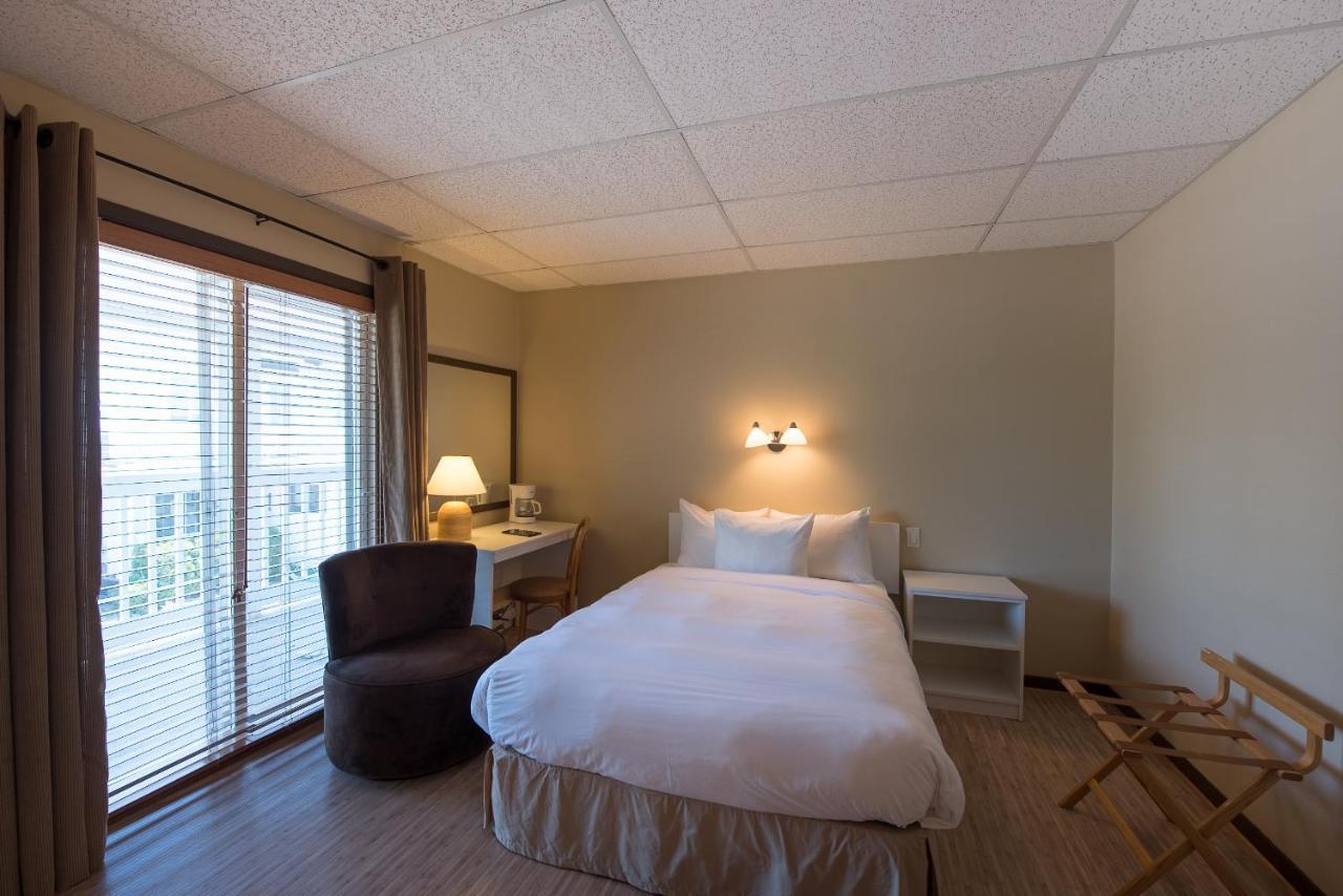 Hotel Aquamer Carleton-sur-Mer Ngoại thất bức ảnh
