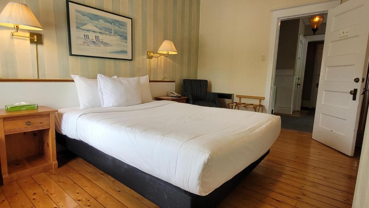 Hotel Aquamer Carleton-sur-Mer Ngoại thất bức ảnh