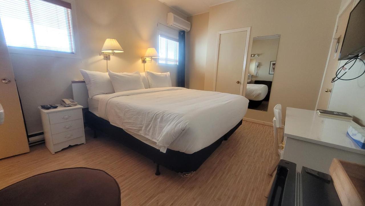 Hotel Aquamer Carleton-sur-Mer Ngoại thất bức ảnh