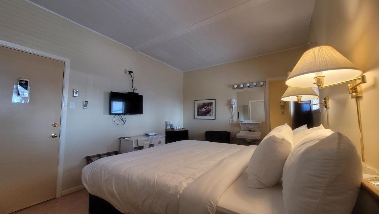 Hotel Aquamer Carleton-sur-Mer Ngoại thất bức ảnh