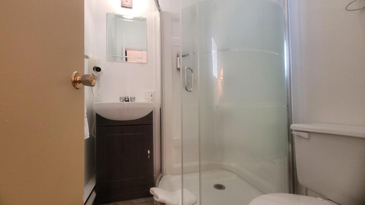 Hotel Aquamer Carleton-sur-Mer Ngoại thất bức ảnh