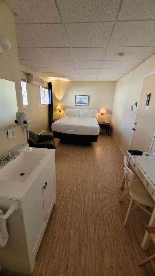 Hotel Aquamer Carleton-sur-Mer Ngoại thất bức ảnh